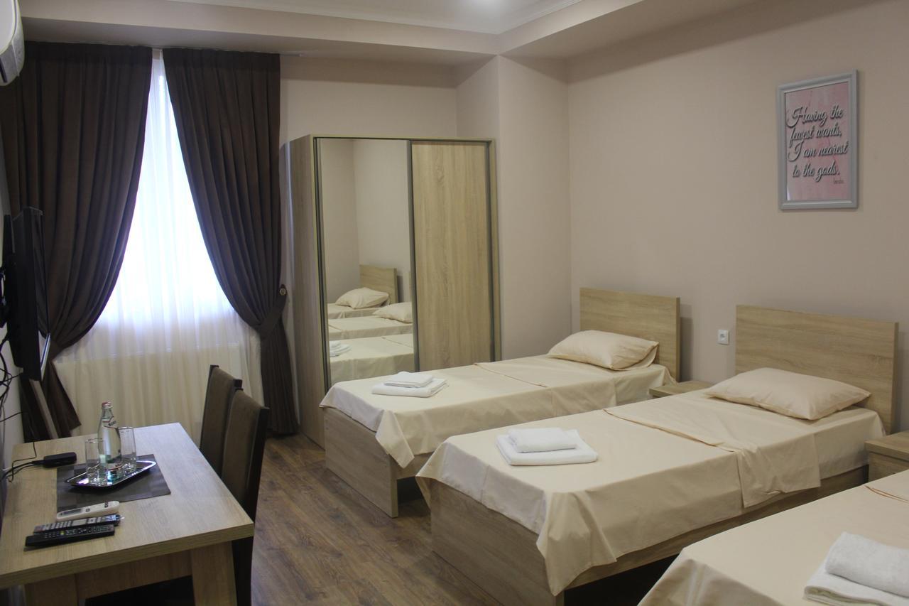 Apart Hotel Vera Tbilisi Ngoại thất bức ảnh